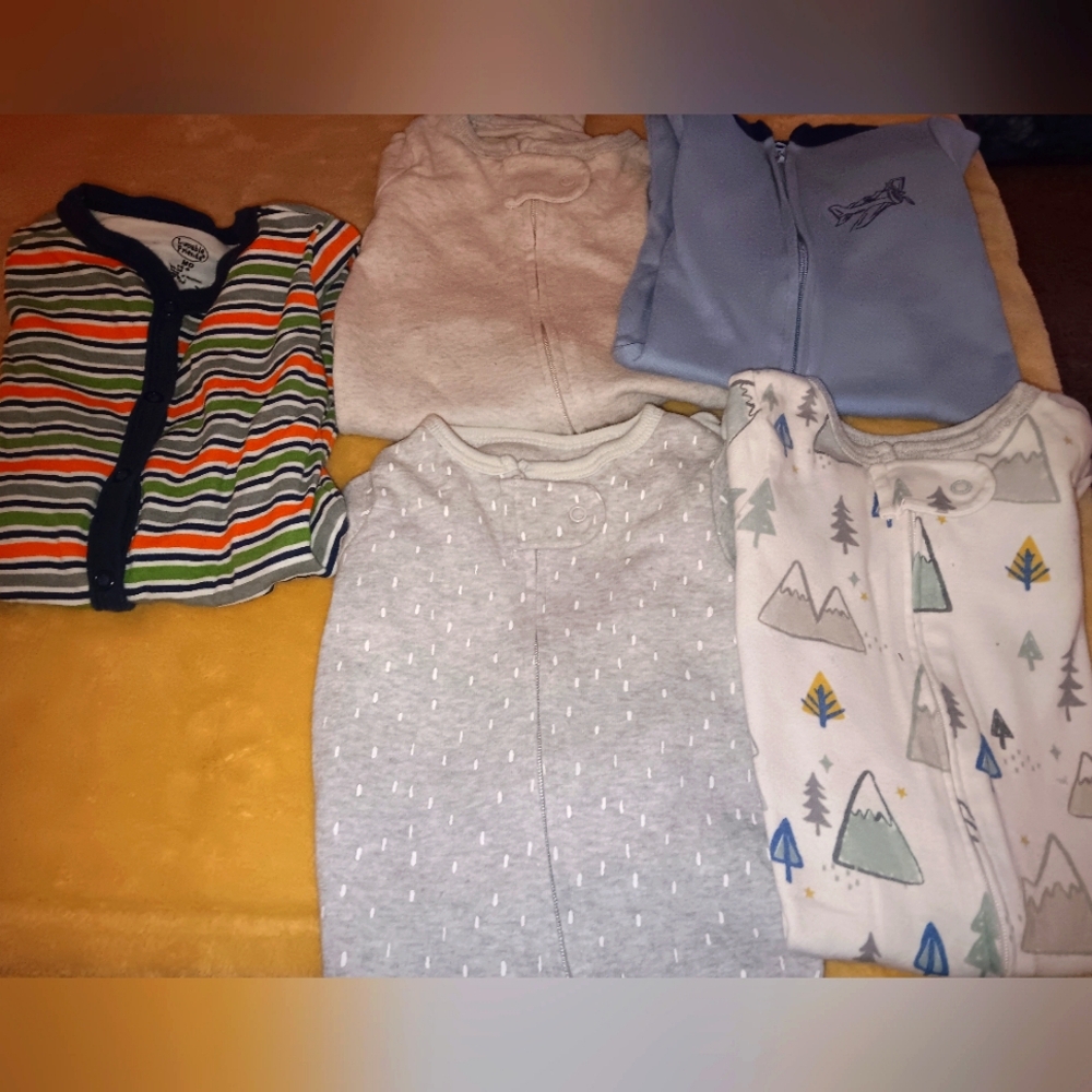 Boys size 0-3 month,  set of five sleepers